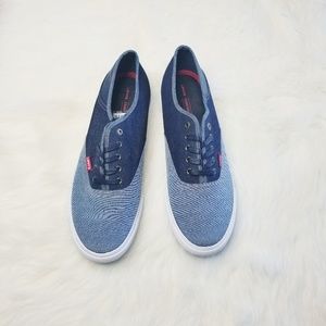 Levi's Comfort Tech shoes size 13